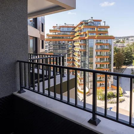 Panorama 72 Sea View Private Parking Ev Charger Apartament Varna