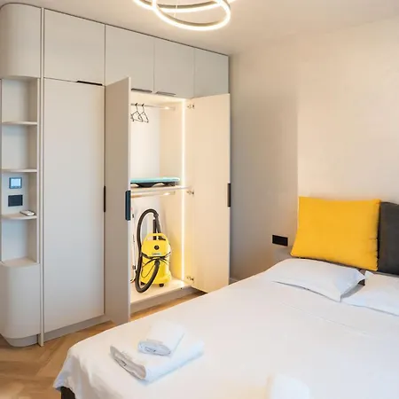 Apartament Panorama 72 Sea View Private Parking Ev Charger Varna